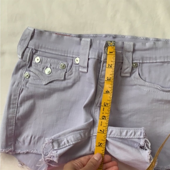 True religion keira shorts, size 25, 7”rise, 3.5” inseam, lavender, purple - Picture 7 of 8